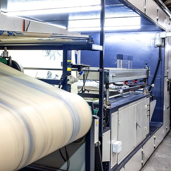 Properties of stitch-bonded non-woven material coming off the industrial machine